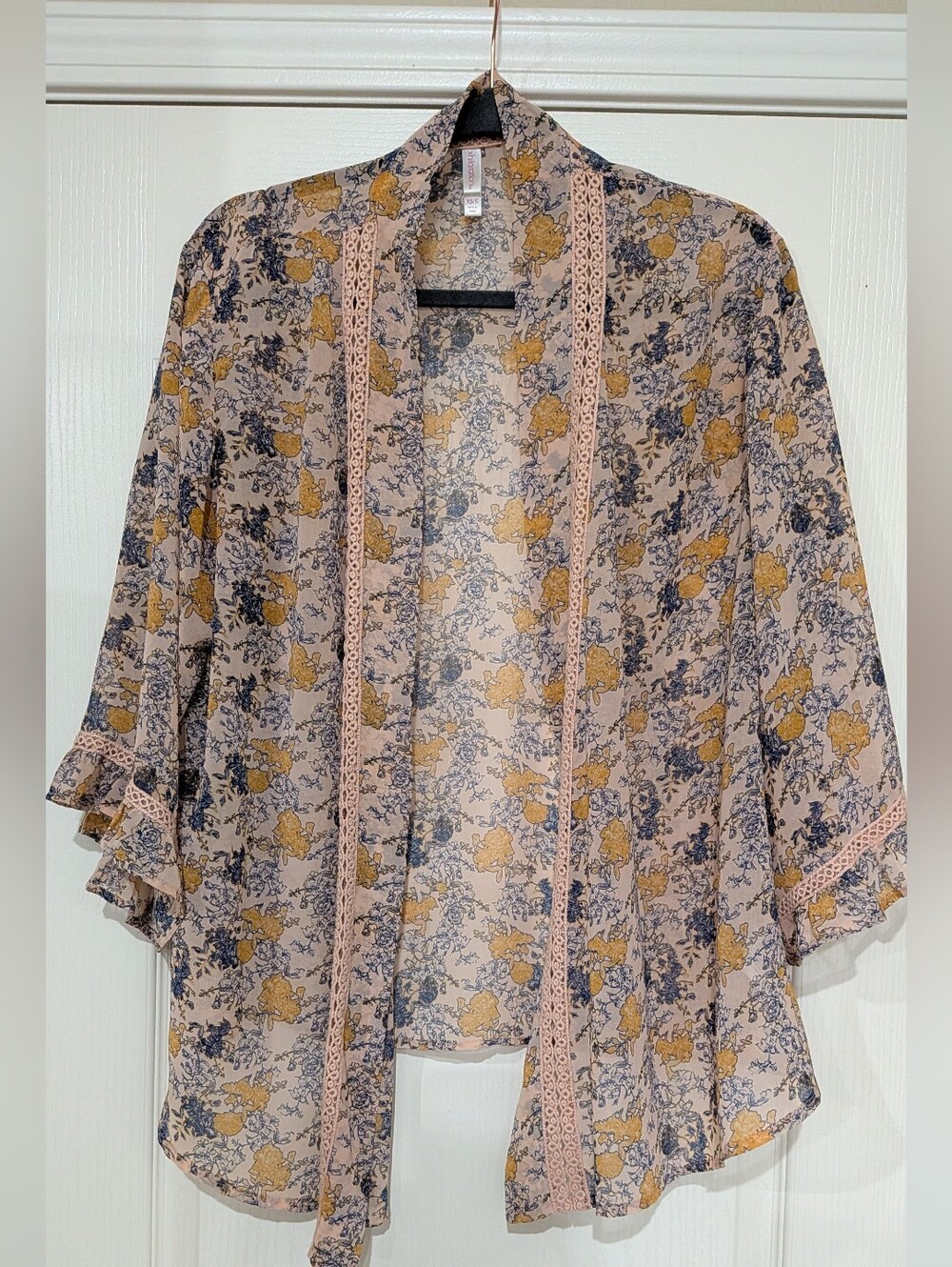 Xhilaration Pink And Blue Kimono Top